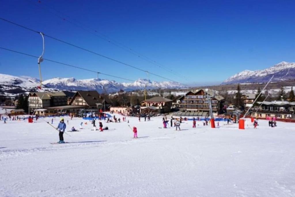 Appart très ensoleillé 7 pers au pied des pistes Ancelle Esterno foto